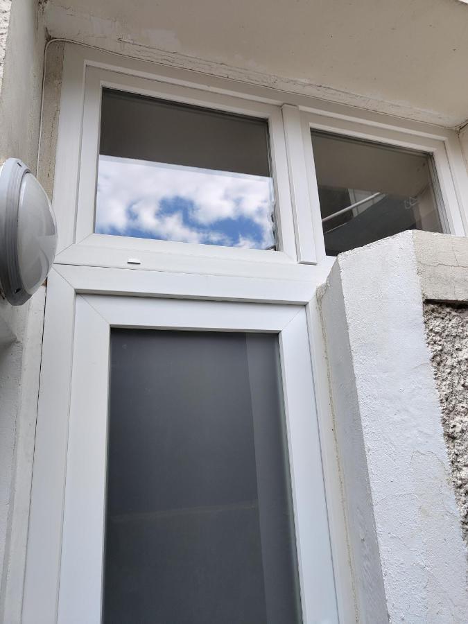 Le Loft Magnan - Ac- Pres - Wifi - Parking - Confort Et Moderne - Supermarches Et Tram Proches Appartement *